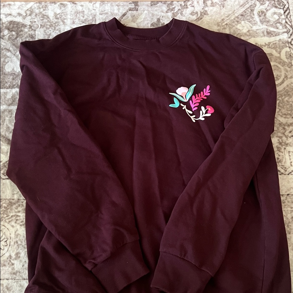 Floral Embroidered Print Sweatshirt